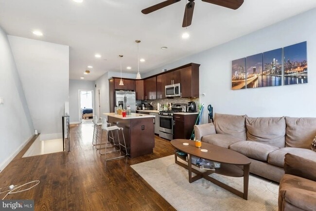 Photo - 1217 Green St Unidad B