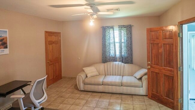 Photo - 118 Walton Ave