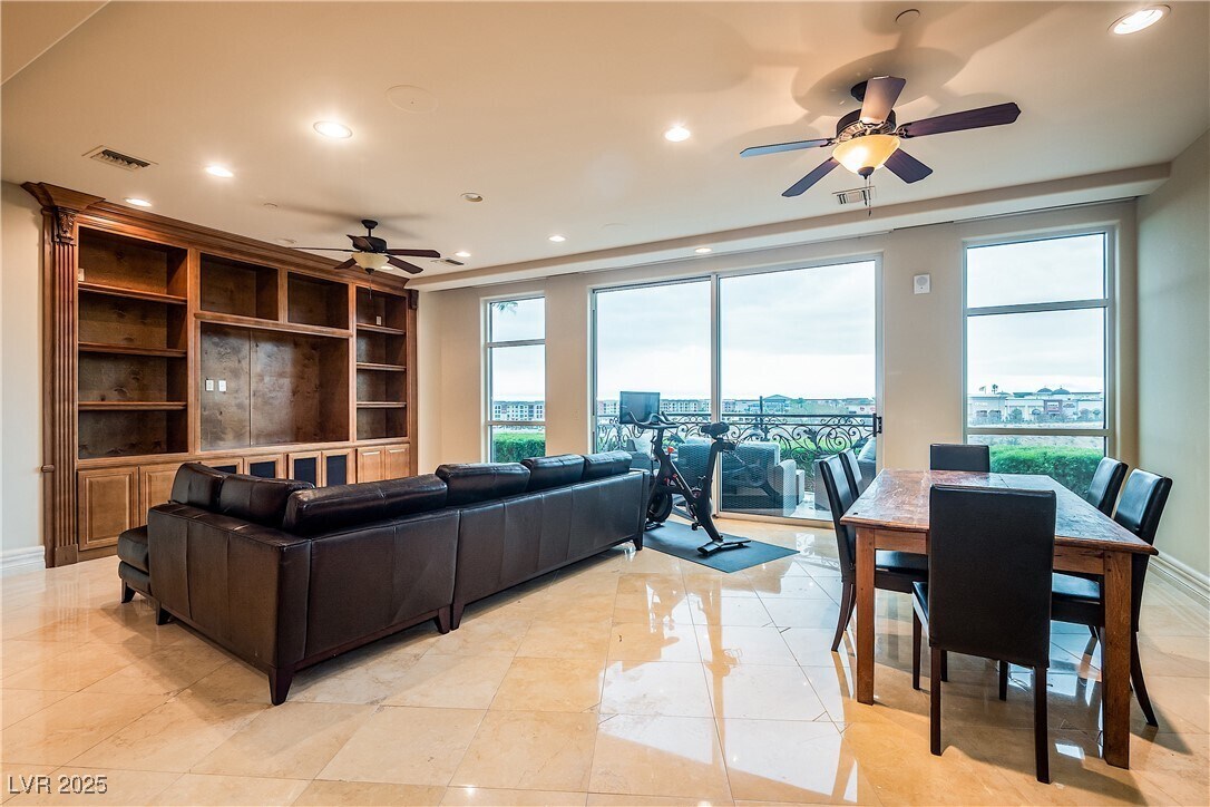 Photo - 9101 Alta Dr Condo Unit 16
