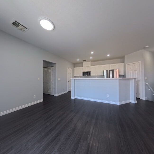 Photo - 2Bedroom With Attached Car Garage