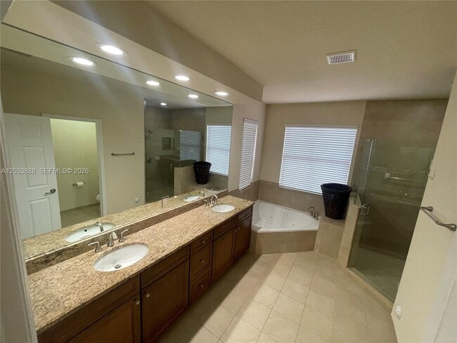 Photo - 8858 NW 101st Pl
