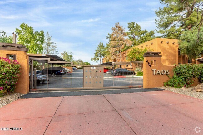 Building Photo - 4704 E Paradise Village Pkwy N Unit 321 Rental
