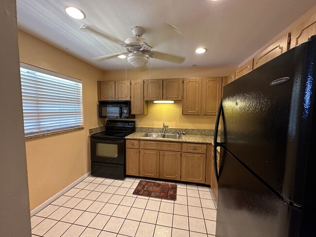 Photo - 1900 S Kanner Hwy Unit 206