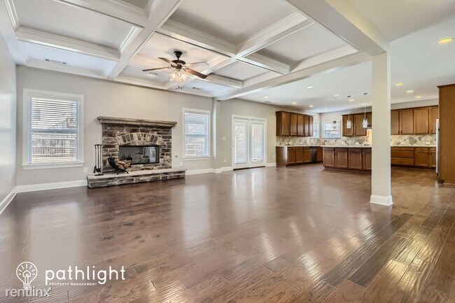 Photo - 5 br, 4 bath House - 4113 Roberts Crest Dr...