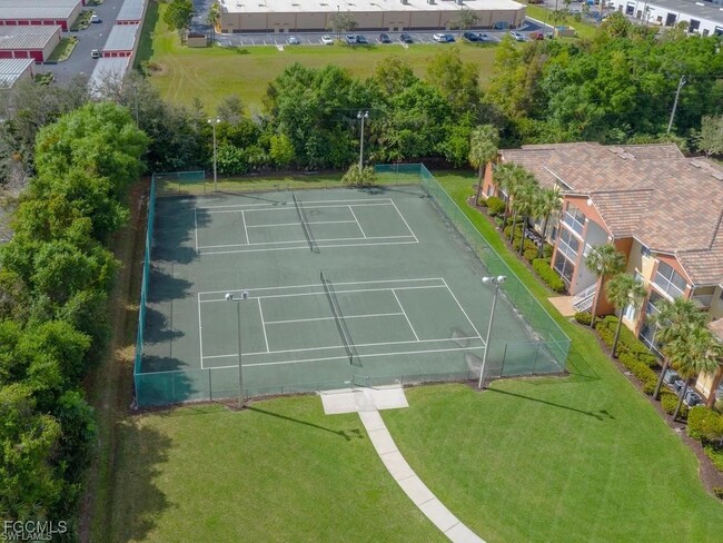 Photo - 6300 Aragon Way Unidad 105