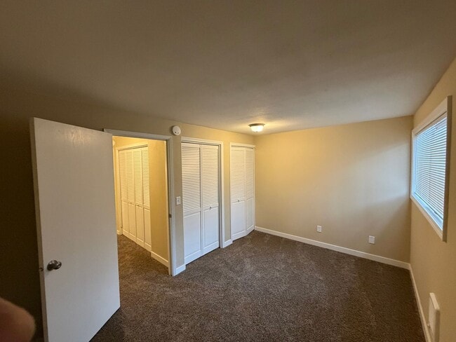 Photo - Sunnyside Duplex Unit 4890