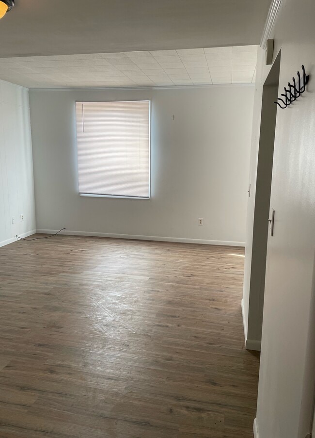 Building Photo - Shawnee Pines Unit 4 Rental