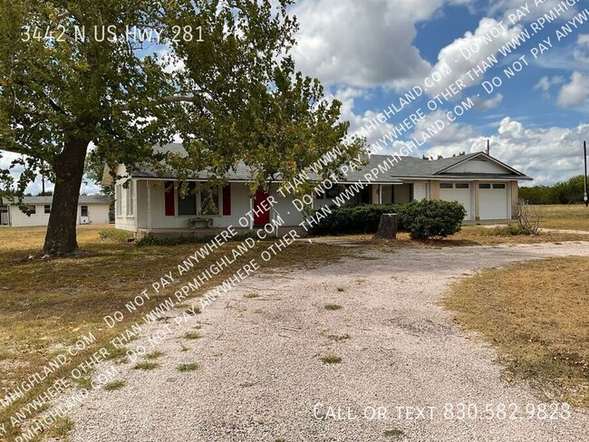 Building Photo - 3442 N U.S. Hwy 281