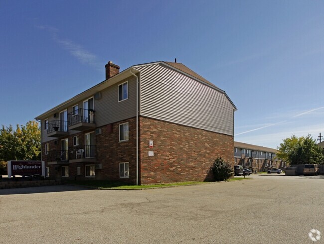 Building Photo - 4349 Clarkwood Pkwy Unit A301 Rental