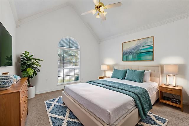 Photo - 8400 Hickory St