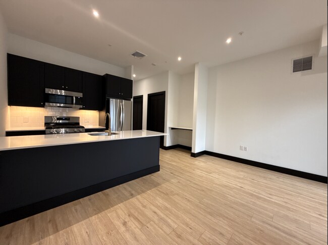 Photo - Watermark - 41 Larry Holmes Drive Unit 422