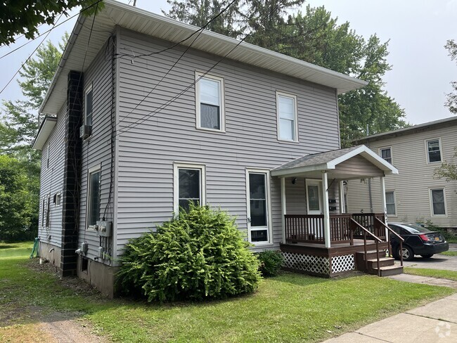 Building Photo - 187 Glasgow St Unit 2 Rental