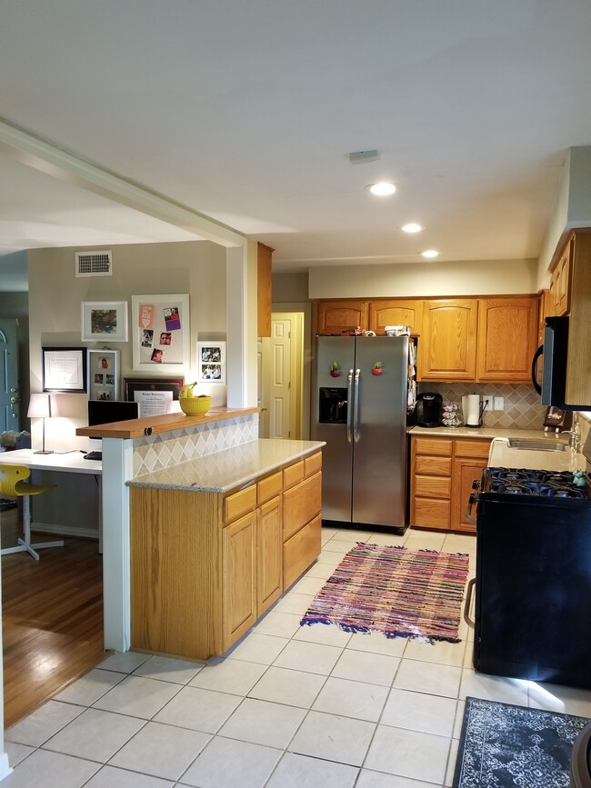 Photo - 10454 Lanshire Dr