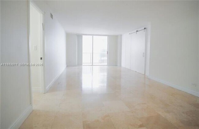 Photo - 6039 Collins Ave Unit 6039 Collins Ave appt 503