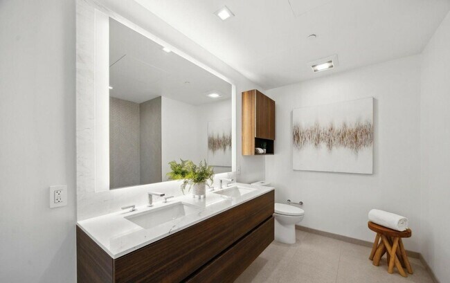 Photo - 280 Spear St Condo