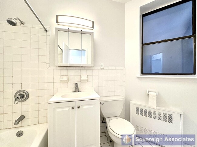 953 Amsterdam Ave Unit 3C