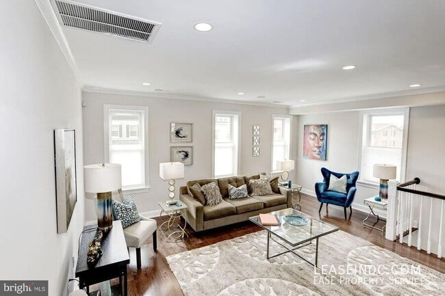 Photo - 547 Park Rd NW Unit #Penthouse