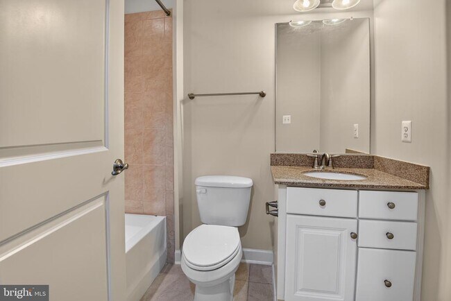Photo - 24949 Earlsford Dr