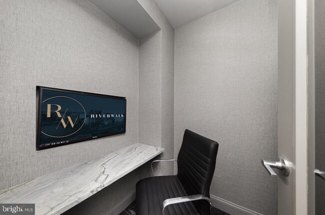 Photo - 60 N 23rd St