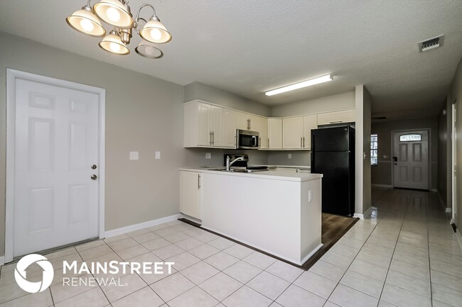 Photo - 7014 N Palmetto Ln