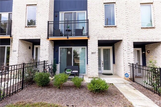 Building Photo - 1597 Rock Dam Dr Rental