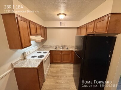 Photo - 1337 Devonport Dr Unit 4