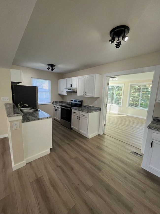 Photo - 5090 Silver Bow Dr