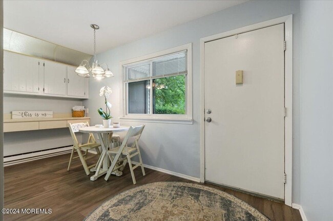173 Amberly Dr