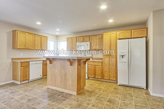 Photo - 4 Bed, 2.5 Bath Home Off  SE Eaton Blvd  and  Weaver Creek in Battle Ground