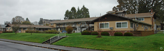 Building Photo - Fountain Court Rental