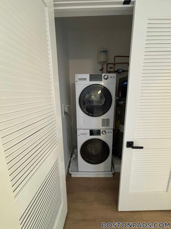 Photo - 199 Gardner St Unit 109