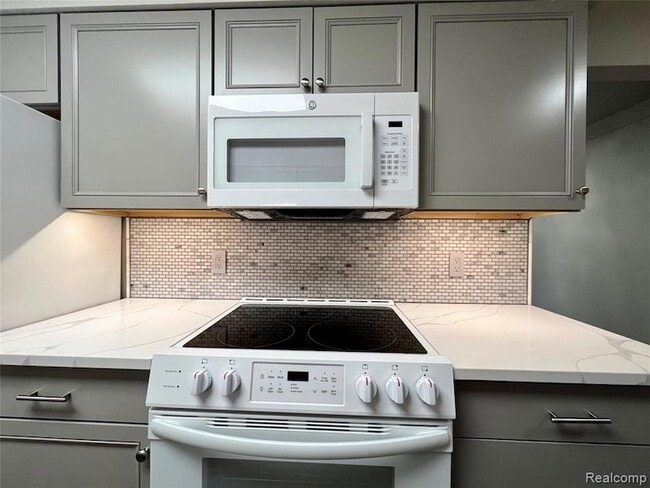 Photo - 521 E University Dr Unit 807