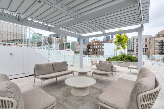 Photo - Laurence Condo Rentals