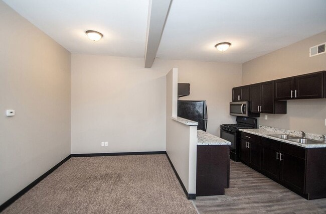 Photo - 2060 N Delaware St Unidad 12