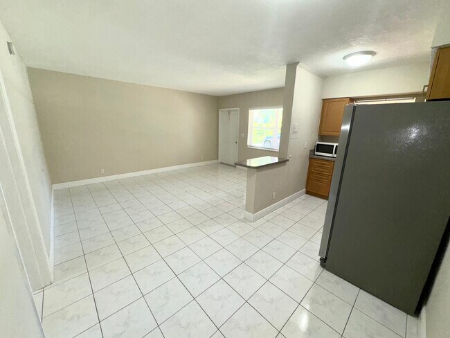 Photo - 2121 N Ocean Blvd Unit #2
