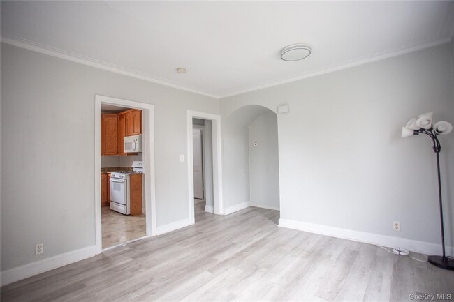 Photo - 359 E Chester St