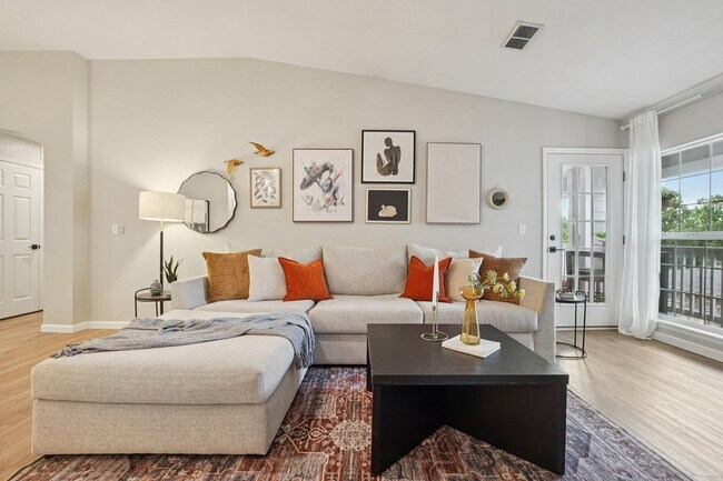 Photo - 4271 S Blackhawk Cir Unit 2C