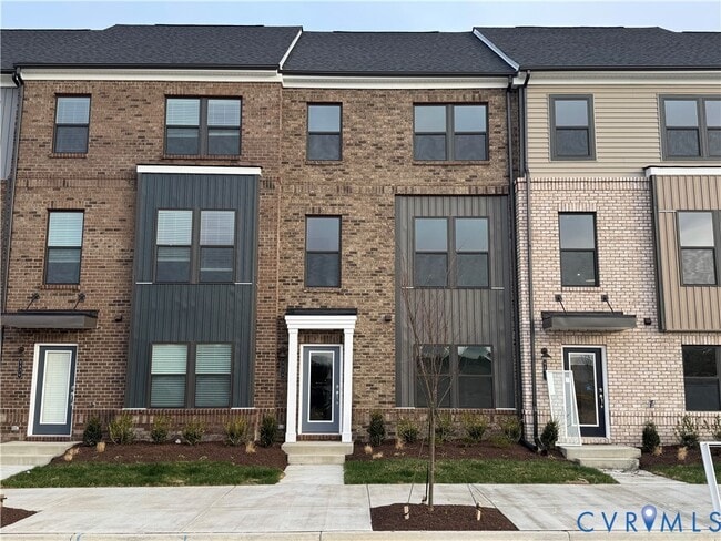 Photo - 9434 Alquist St