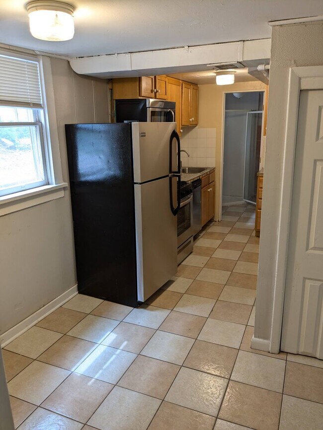 Photo - 843 17th St Unit B