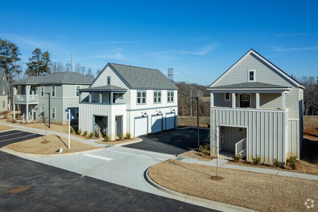 Exterior - LEO Jamestown- Single Family Rental Homes