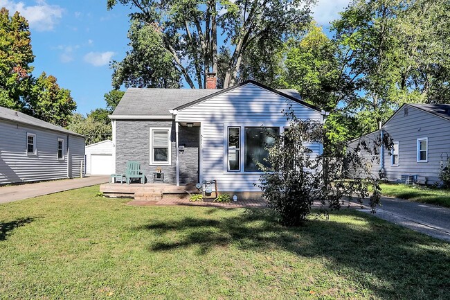 Photo - 5311 Crittenden Ave