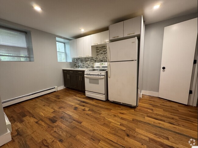 Building Photo - 149 Van Horne St Unit 1 Rental