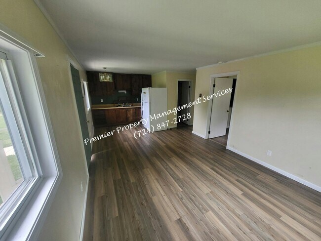 Photo - 129 Kennard Rd Unit 2