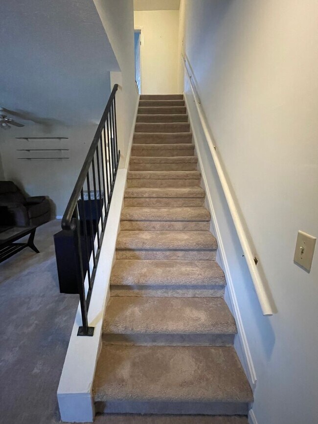 Photo - The Brookes Condos 10-11