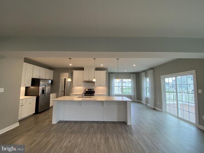 Photo - 712 Wallasey Dr