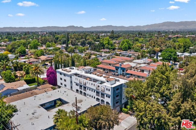 Photo - 6815 Baird Ave Unidad 5
