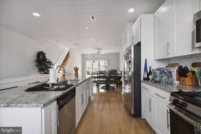 Photo - 4128 Tower St