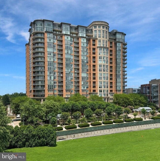 Photo - 8220 Crestwood Heights Dr Apartment Unit 1106
