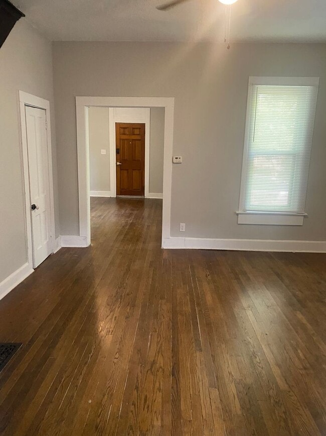 Photo - 625-627 S 10th Street Unidad 625