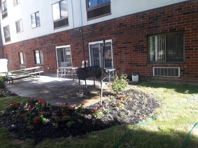 Photo - Marc Apartments